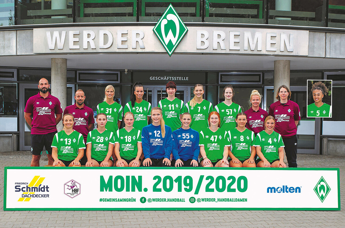 Das Teamfoto der 1. Frauen aus der Saison 2019/2020.
