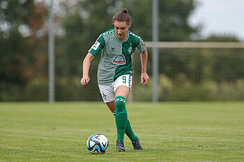 Sophie Weidauer am Ball