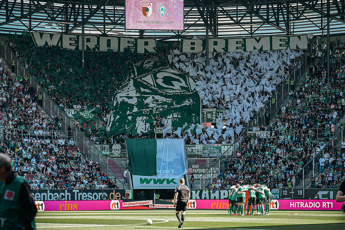 Displays of choreography by the Werder fans in Augsburg in 2024.