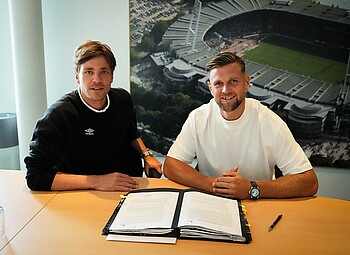 Clemens Fritz announced the extension early on Sunday morning. (Photo: WERDER.DE)