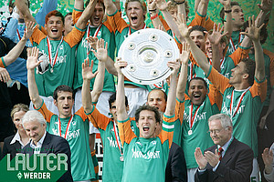 … in der Meisterschaft 2004 gipfelten. Die Elf um Kapitän Frank Baumann, Torjäger Ailton und Spielmacher Johan Micoud sicherten sich aber auch den Pokalsieg in jener Saison (Foto: nordphoto).