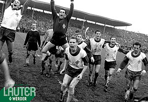 Wer glaubt an Spuk und Geister… In der zweiten Saison nach Gründung der Bundesliga holte der SV Werder Bremen seine erste Deutsche Meisterschaft. 1965 kam die Schale unter Trainer Willi Multhaup und dank Spielern wie Arnold ‚Pico‘ Schütz, Horst-Dieter Höttges oder Max Lorenz erstmals an die Weser. Es sollte nicht der letzte Meistertitel bleiben (Foto: WERDER.DE).