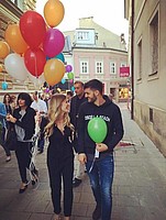 Farblich hat sich Florian Grillitsch für den richtigen Luftballon entschieden (Foto: Instagram/floriangrillitsch). 