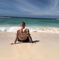 Kraft tanken nach einer langen Saison: Florian Kainz weilt in den Flitterwochen mit Ehefrau Nadine auf den Seychellen (Foto: privat). 