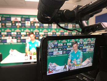 [Translate to Englisch:] Marco Friedl vom SV Werder Bremen zu Gast im virtuellen Mediengespräch