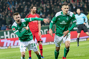 TOR! Maximilian Eggestein erzielt eines der schönsten Werder-Tore in dieser Saison und jubelt anschließend mit seinem Bruder Johannes.