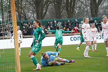 Sophie Weidauer jubelt. 