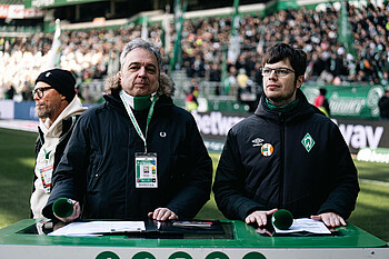 Arnd Zeigler und Tim König bei der Moderation vor dem Bochum-Spiel.