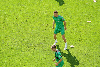 Christian Groß mit Ball am Fuß.