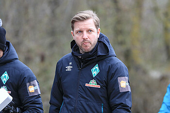Florian Kohfeldt auf dem Weg zum Werder-Training