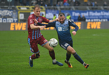 Jannic Ehlers im Trikot des SC Weiche Flensburg