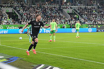 Mitchell Weiser celebrates after scoring to make it 1-1.