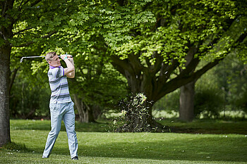 Ex-Werderaner Felix Kroos beim Golfen