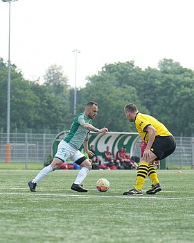 Werders Ü32 beim Turnier "Bundesliga und Freunde" im Spiel gegen Borussia Dortmund