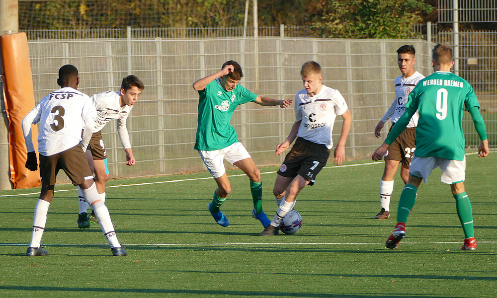 Sahne Freistoss Entscheidet Spiel Sv Werder Bremen